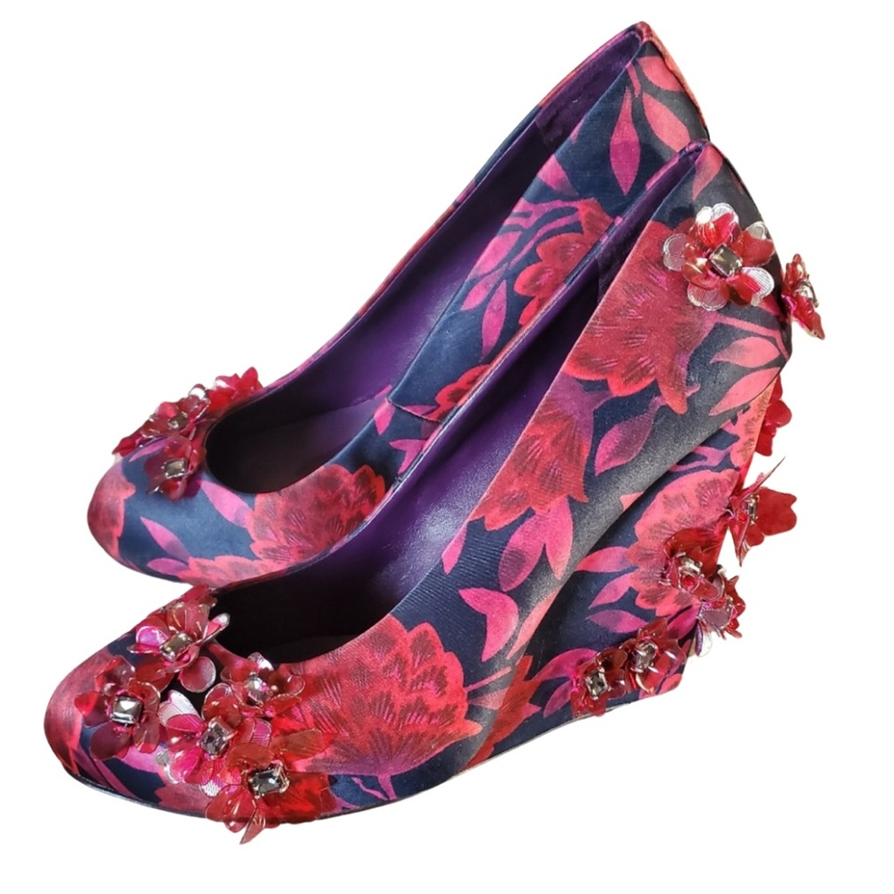 TORY BURCH Elmira Pixie Satin Wedge in Floral print with Dainty Flowers — 8